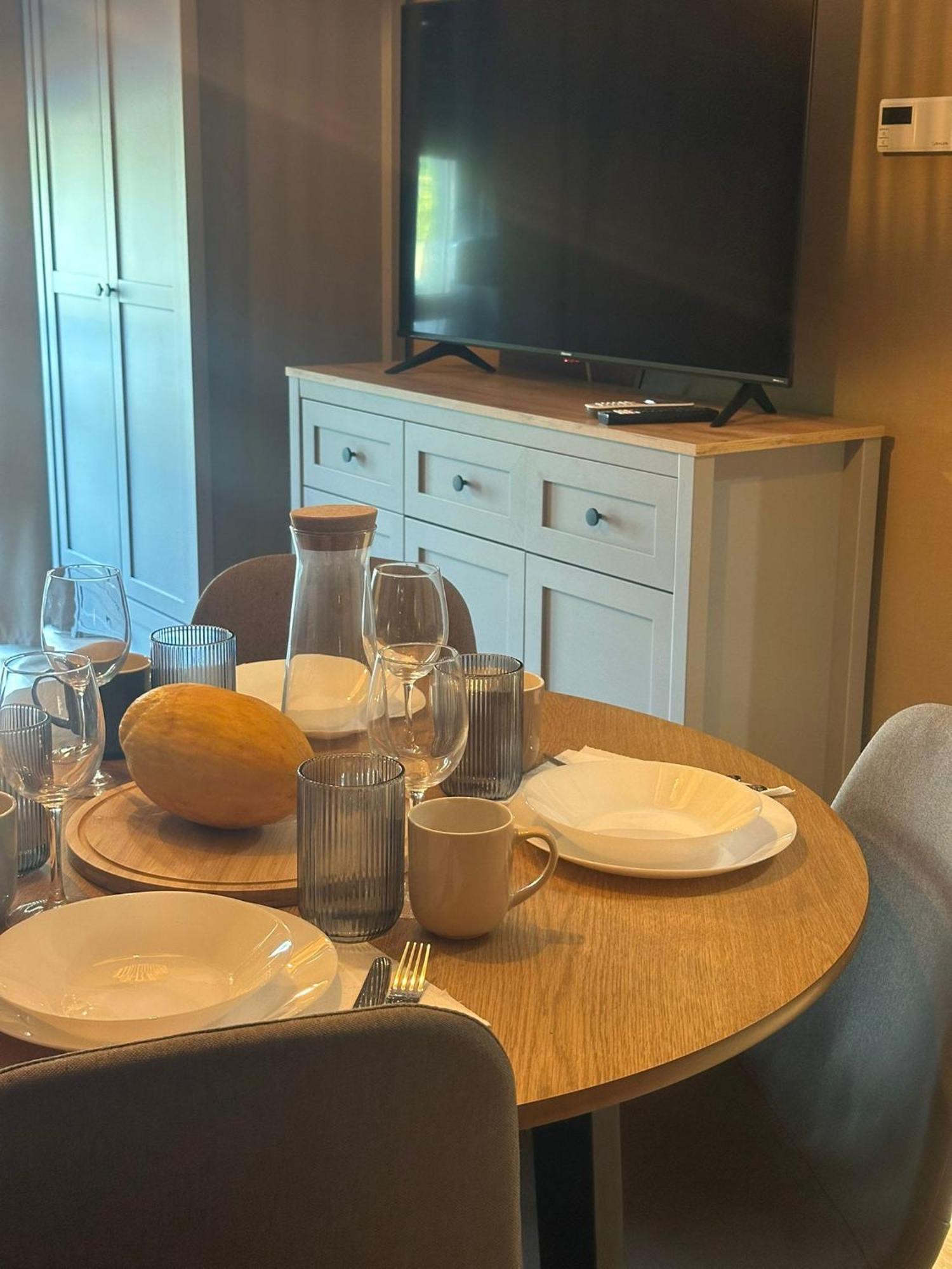 Apartament 8 Z Ogrodkiem I Prywatna Sauna, Rowery, Spacery W Dolinie Baryczy - 5D Apartamenty Милич Екстериор снимка