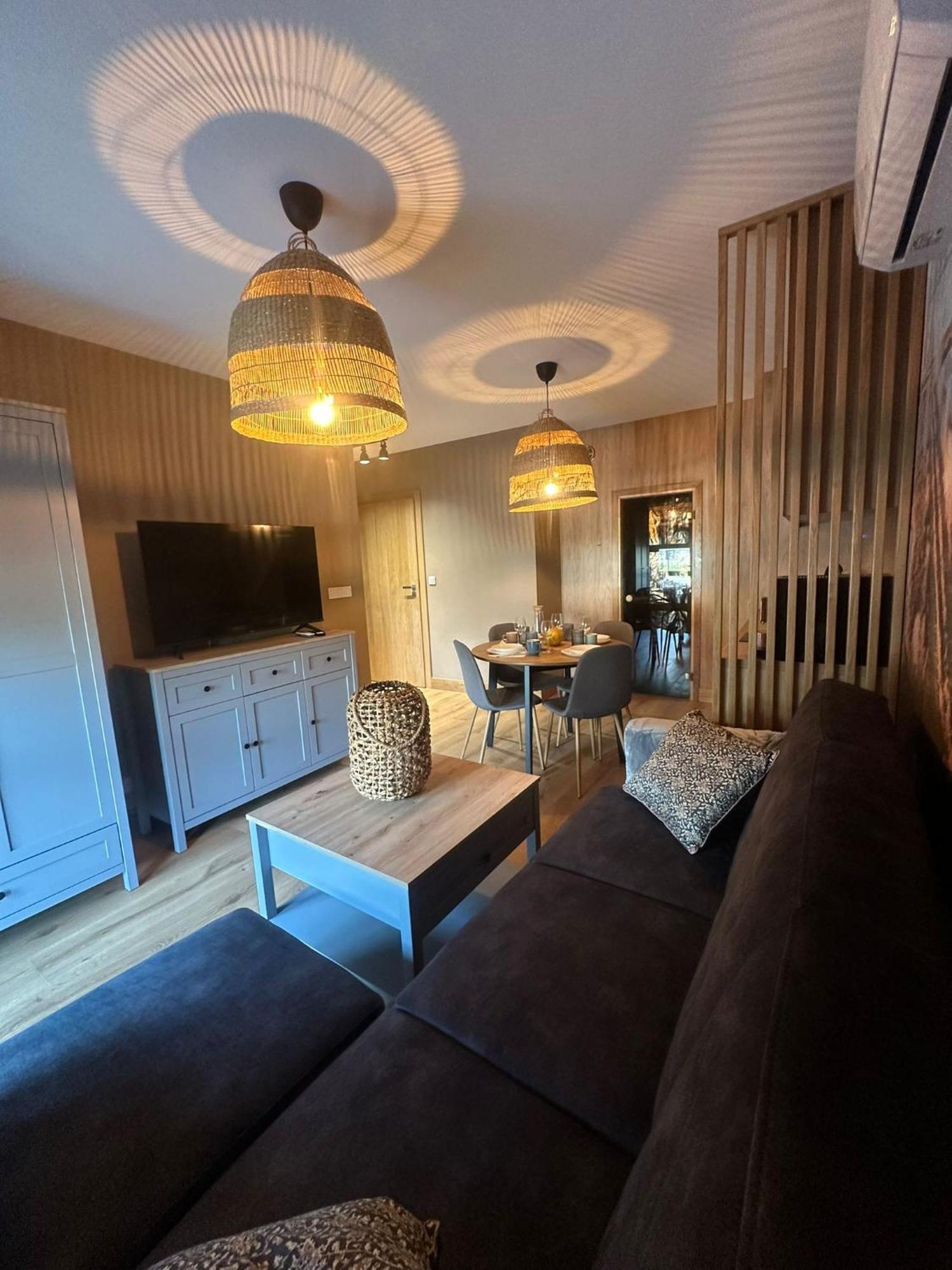 Apartament 8 Z Ogrodkiem I Prywatna Sauna, Rowery, Spacery W Dolinie Baryczy - 5D Apartamenty Милич Екстериор снимка