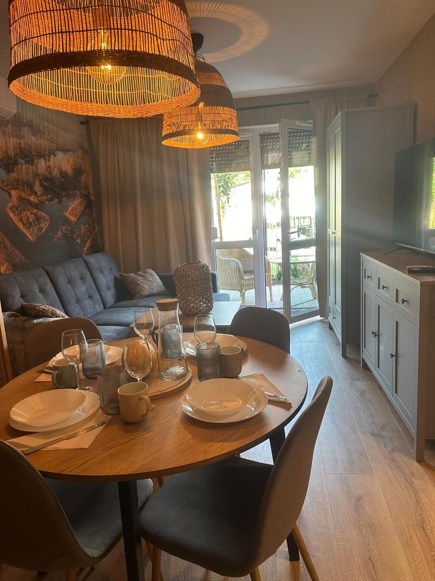 Apartament 8 Z Ogrodkiem I Prywatna Sauna, Rowery, Spacery W Dolinie Baryczy - 5D Apartamenty Милич Екстериор снимка